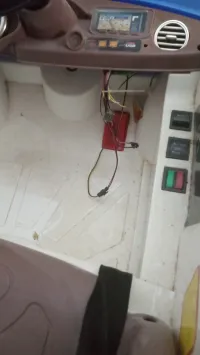 Voiture électrique enfant en panne 