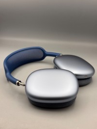 هواتف-ذكية-apple-air-pods-org-باب-الزوار-الجزائر