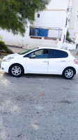 voitures-peugeot-208-2013-rouiba-alger-algerie