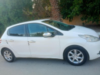 voitures-peugeot-208-2013-access-rouiba-alger-algerie