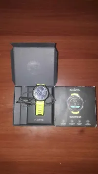 Ordinateur de plongée SUUNTO  D5