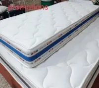 tout les matelas avec les oreillers gratuits , je fais la livraison 