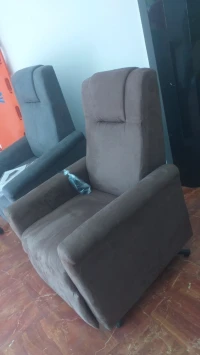Fauteuil Releveur Relax électrique en velours 