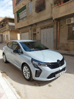 voitures-renault-clio5-2024-evolution-batna-algerie