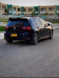 سيارات-volkswagen-golf-7-2015-عين-الترك-وهران-الجزائر