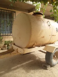 Citerne tracteur 2000litres سيتيرنة