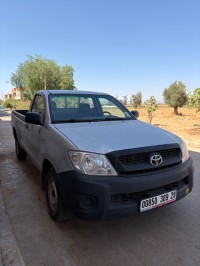 utilitaire-toyota-hilux-2009-matemore-mascara-algerie