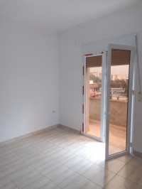 appartement-location-f2-alger-el-biar-algerie