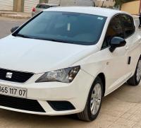 voitures-seat-ibiza-2017-sol-biskra-algerie