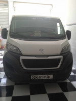 fourgon-peugeot-boxer-2015-boudouaou-boumerdes-algerie