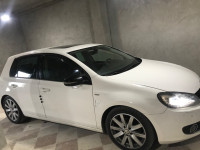 moyenne-berline-volkswagen-golf-6-2013-lakhdaria-bouira-algerie