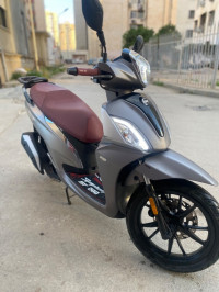 motos-et-scooters-sym-st-200-injection-abs-2024-bab-ezzouar-alger-algerie