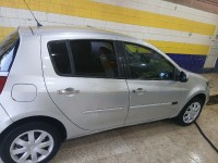 سيارات-renault-clio-3-2010-خميس-مليانة-عين-الدفلة-الجزائر