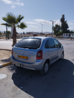 voitures-citroen-xsara-picasso-2011-tebessa-algerie