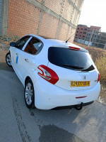 voitures-peugeot-208-2015-allure-setif-algerie