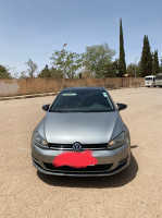 moyenne-berline-volkswagen-golf-7-2015-cup-tiaret-algerie