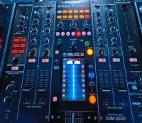 DJM 2000 nexus