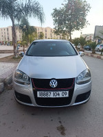 voitures-volkswagen-golf-5-2004-beni-mered-blida-algerie