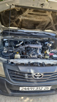 voitures-toyota-hilux-2012-ouzera-medea-algerie