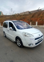 voitures-citroen-berlingo-2013-guelma-algerie