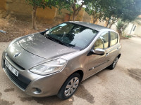 voitures-renault-clio-3-2011-djendel-ain-defla-algerie