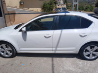 voitures-skoda-octavia-2015-acton-timizart-tizi-ouzou-algerie