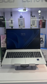 PC HP ELITEBOOK 640 G9