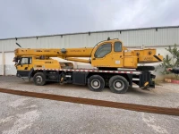 Location grue mobile Xcmg 25T