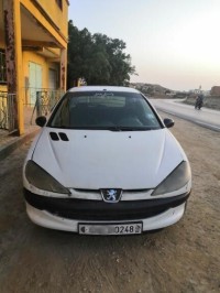سيارات-peugeot-206-2002-مازونة-غليزان-الجزائر