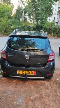 سيارات-dacia-sandero-2016-stepway-باب-الزوار-الجزائر