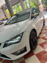 voitures-seat-leon-2016-linea-r-sidi-moussa-alger-algerie