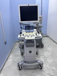 Échographe GE vivid T8 cardiologie 