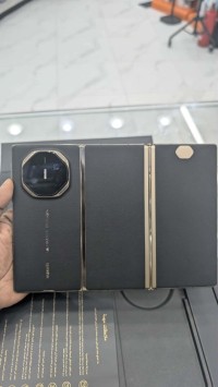 هواتف-محمولة-huawei-mate-xt-ultimate-design-درارية-الجزائر