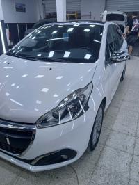 سيارات-peugeot-208-2015-allure-facelift-وادي-الزناتي-قالمة-الجزائر