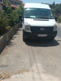 عربة-نقل-ford-transit-2013-تيزي-وزو-الجزائر