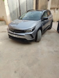 سيارات-opel-grandland-2024-القصر-بجاية-الجزائر