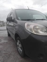 سيارات-renault-kangoo-2013-confort-سوق-أهراس-الجزائر