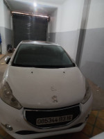 voitures-peugeot-208-2013-chlef-algerie