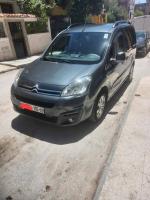 commerciale-citroen-berlingo-2015-setif-algerie