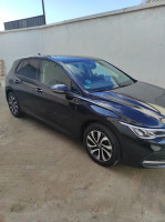 automobiles-volkswagen-golf-8-2021-active-dar-el-beida-alger-algerie