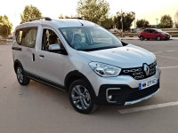 voitures-renault-kangoo-2024-stepway-tlemcen-algerie