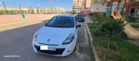 voitures-renault-clio-3-2012-night-and-day-chlef-algerie