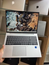 HP EliteBook 860 G9  16pouce i7 1255U 16GB/1TB