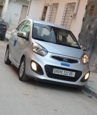 voitures-kia-picanto-2012-pop-batna-algerie