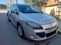 voitures-renault-megane-3-2012-boumerdes-algerie