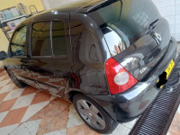 automobiles-renault-compus-2010-oued-tlelat-oran-algerie