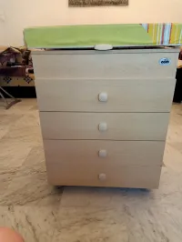 Commode cam pour bébé 