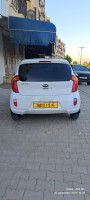 voitures-kia-picanto-2013-style-ain-bessem-bouira-algerie