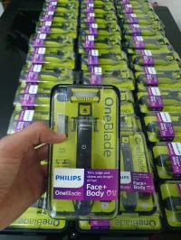 PHILIPS ONEBLADE ONE BLADE  VISAGE-CORPS-PARTIES-INTIMES 2 LAMES ORIGINALE CABA 
