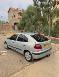 سيارات-renault-megane-1-2001-دار-البيضاء-الجزائر